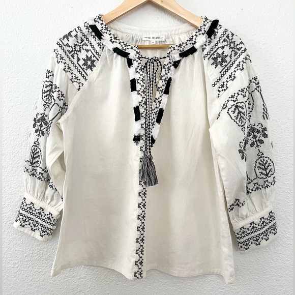 Free The Roses Gillian Peasant Blouse Top - Picture 2 of 7